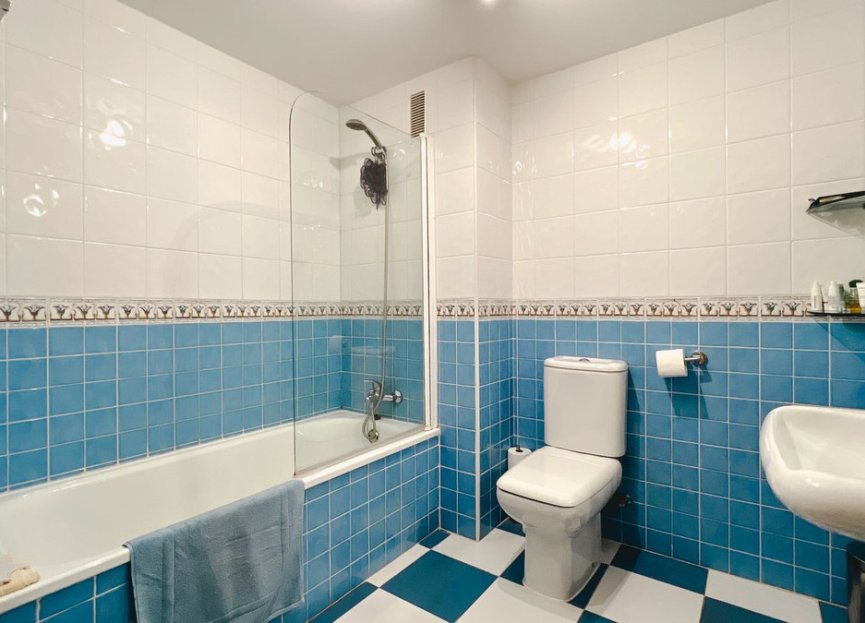 Resale - Apartment - Middle Floor Apartment - Marbella - Reserva de Marbella