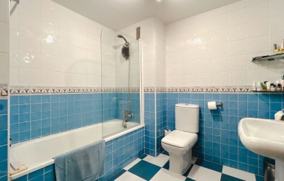 Resale - Apartment - Middle Floor Apartment - Marbella - Reserva de Marbella