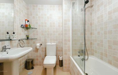 Resale - Apartment - Middle Floor Apartment - Marbella - Reserva de Marbella