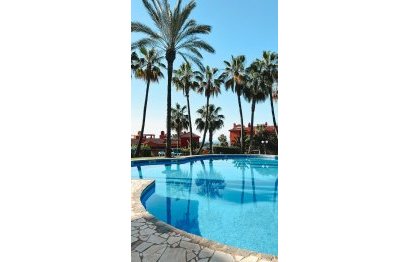 Resale - Apartment - Middle Floor Apartment - Marbella - Reserva de Marbella