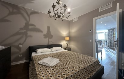 Resale - Apartment - Middle Floor Apartment - Marbella - Puerto Banús