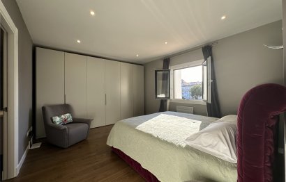 Resale - Apartment - Middle Floor Apartment - Marbella - Puerto Banús