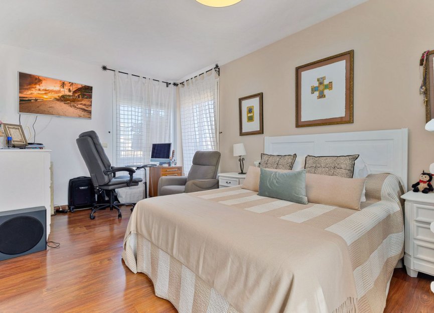 Resale - Apartment - Middle Floor Apartment - Fuengirola - Fuengirola Centro