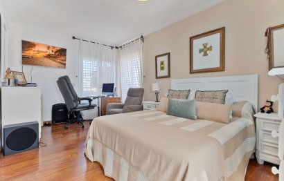 Resale - Apartment - Middle Floor Apartment - Fuengirola - Fuengirola Centro