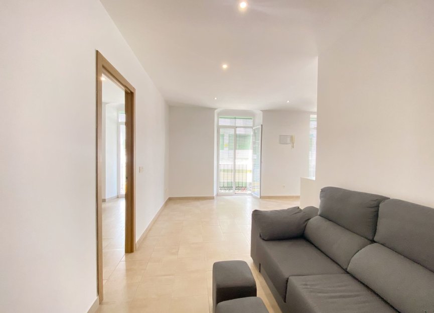 Resale - Apartment - Middle Floor Apartment - Marbella - Marbella Centro