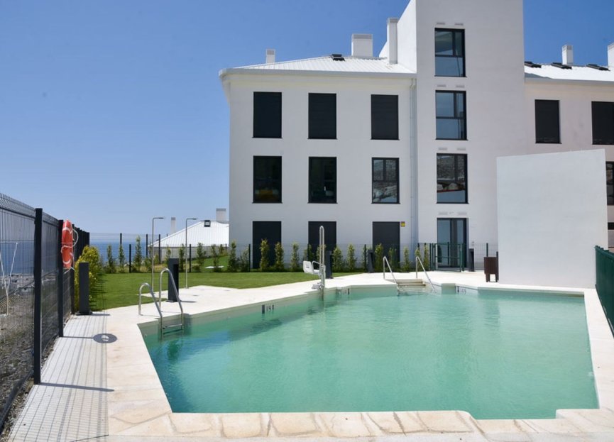 Resale - Apartment - Middle Floor Apartment - Fuengirola - Fuengirola Centro