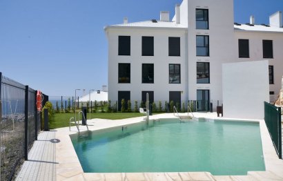 Resale - Apartment - Middle Floor Apartment - Fuengirola - Fuengirola Centro