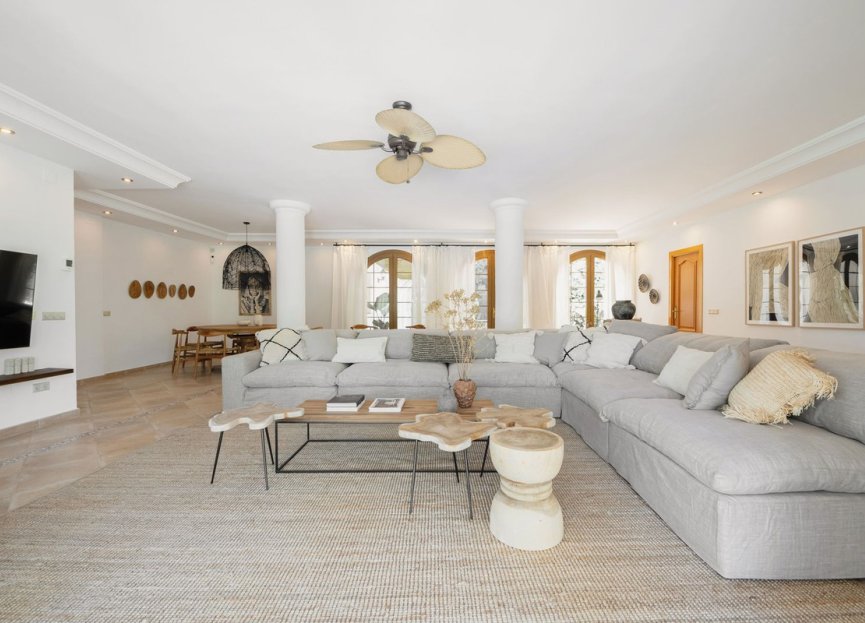 Reventa - House - Detached Villa - Estepona - Estepona Centro