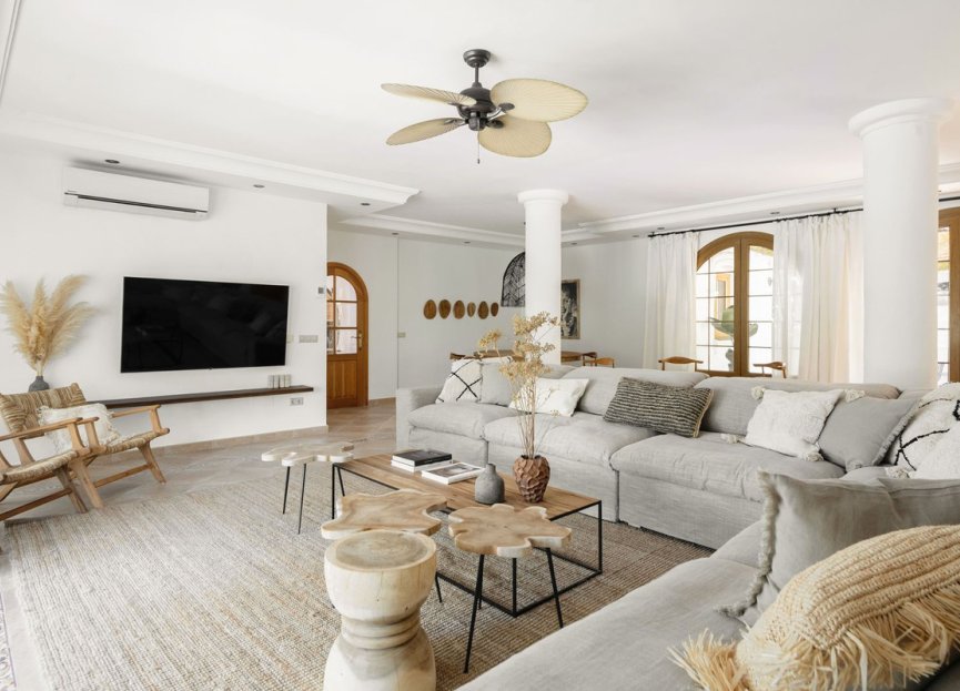 Reventa - House - Detached Villa - Estepona - Estepona Centro