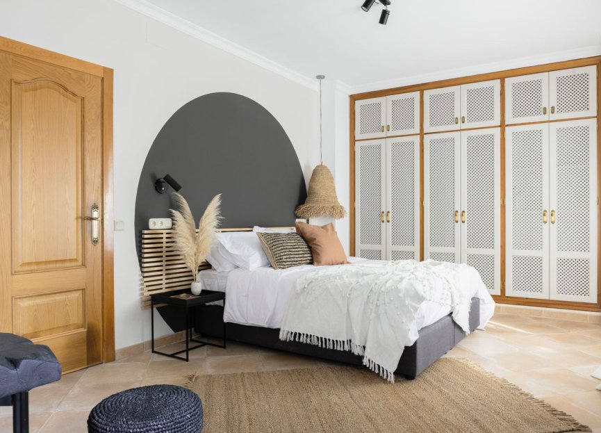 Reventa - House - Detached Villa - Estepona - Estepona Centro