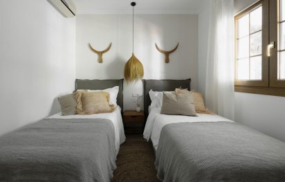 Reventa - House - Detached Villa - Estepona - Estepona Centro