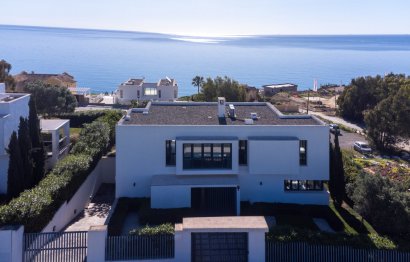 Resale - House - Detached Villa - Manilva - La Duquesa