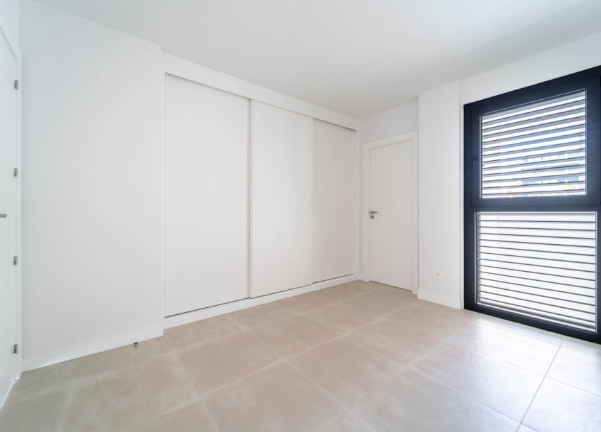 Resale - Apartment - Middle Floor Apartment - Fuengirola - Fuengirola Centro