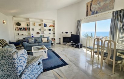Resale - Apartment - Top Floor Apartment - Estepona - Estepona Centro
