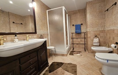 Resale - Apartment - Top Floor Apartment - Estepona - Estepona Centro