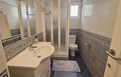 Resale - Apartment - Top Floor Apartment - Estepona - Estepona Centro