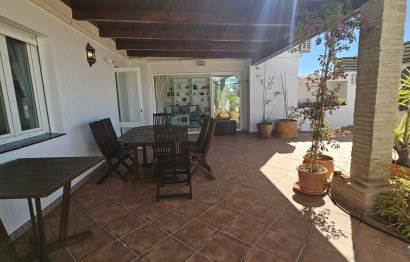 Resale - Apartment - Top Floor Apartment - Estepona - Estepona Centro