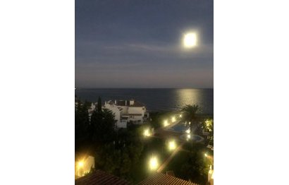 Resale - Apartment - Top Floor Apartment - Estepona - Estepona Centro