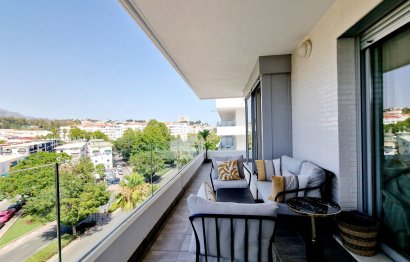 Resale - Apartment - Middle Floor Apartment - Marbella - Nueva Andalucia