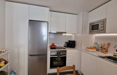 Resale - Apartment - Middle Floor Apartment - Marbella - Nueva Andalucia