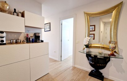 Resale - Apartment - Middle Floor Apartment - Marbella - Nueva Andalucia
