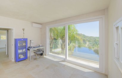 Reventa - Plot - Land - Estepona - Estepona Centro