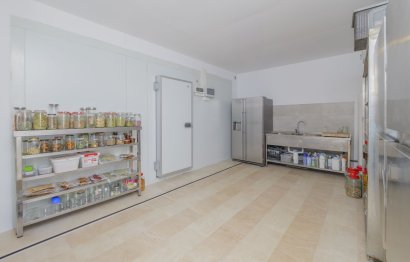 Reventa - Plot - Land - Estepona - Estepona Centro