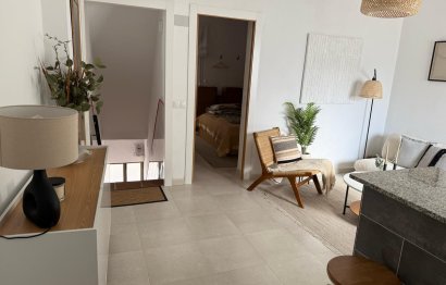 Resale - Apartment - Middle Floor Apartment - Estepona - Estepona Centro