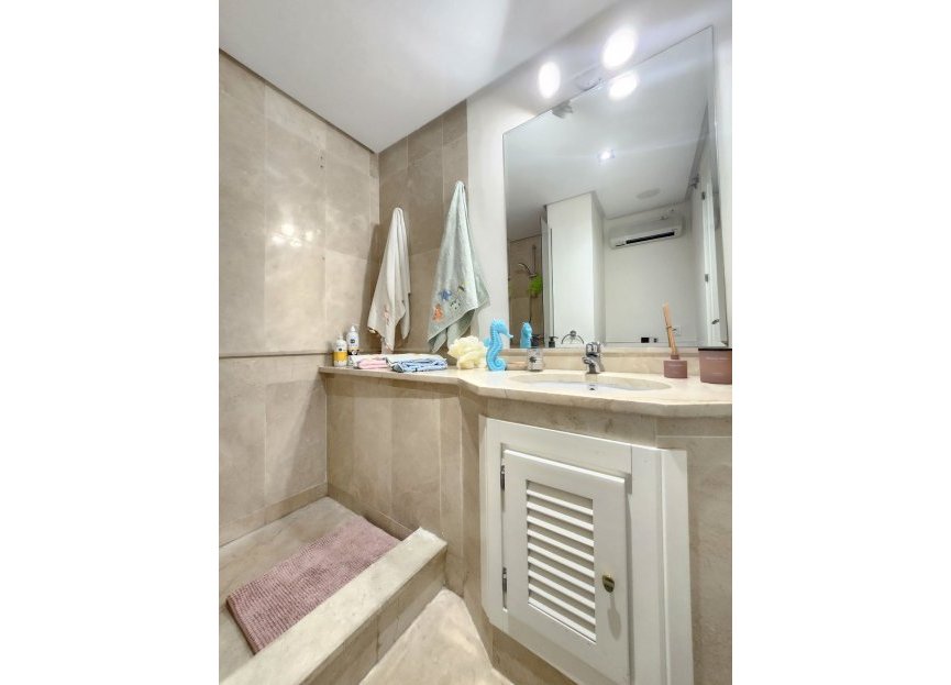 Reventa - Ground floor apartment - Sotogrande Marina