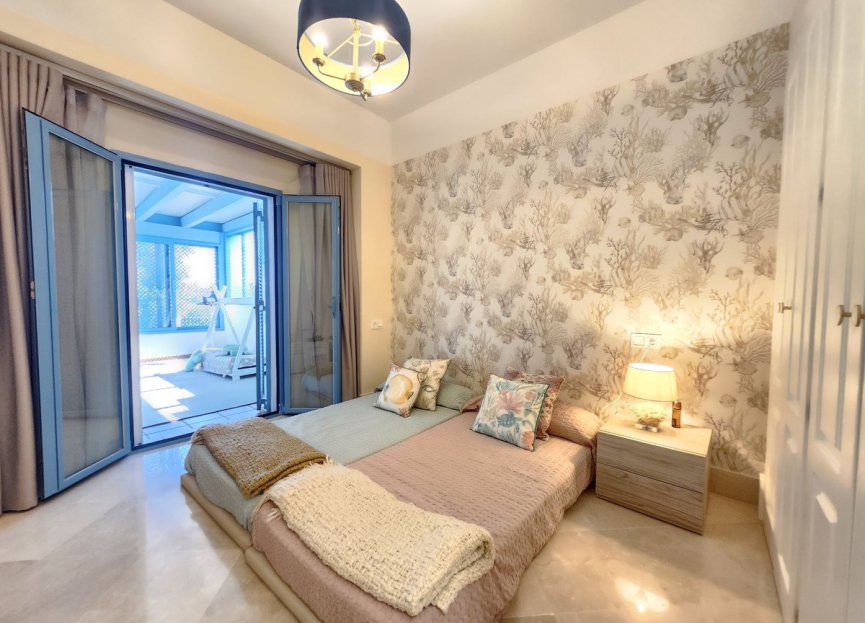 Reventa - Ground floor apartment - Sotogrande Marina