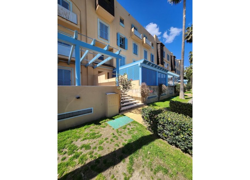 Reventa - Ground floor apartment - Sotogrande Marina