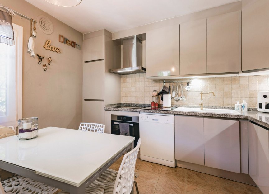 Resale - House - Semi-Detached House - Marbella - The Golden Mile