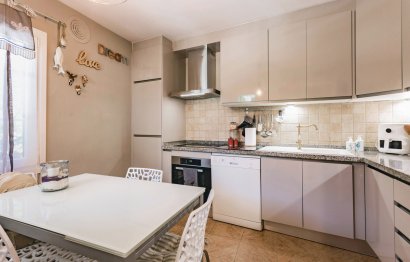 Resale - House - Semi-Detached House - Marbella - The Golden Mile