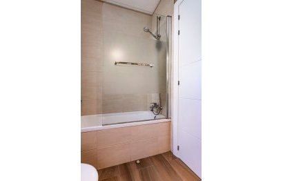 Resale - House - Semi-Detached House - Marbella - The Golden Mile