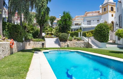 Resale - House - Semi-Detached House - Marbella - The Golden Mile