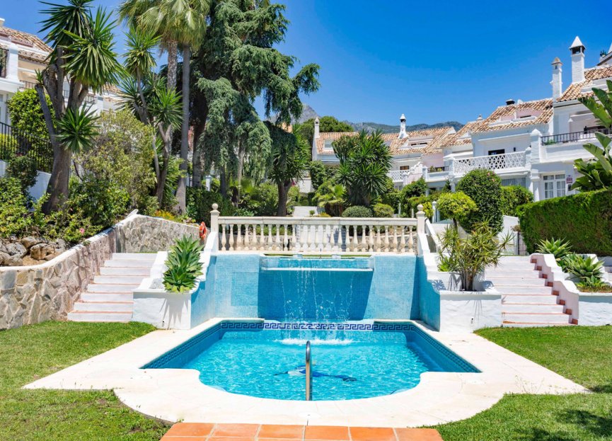 Resale - House - Semi-Detached House - Marbella - The Golden Mile