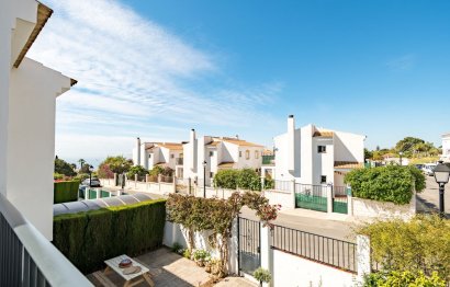 Resale - House - Semi-Detached House - Mijas