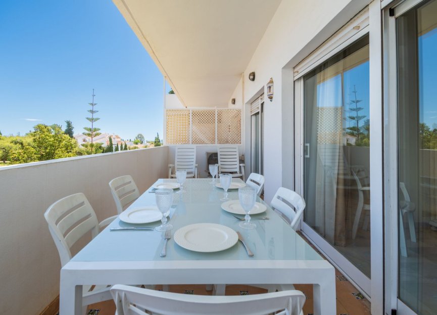 Resale - Apartment - Middle Floor Apartment - Marbella - Nueva Andalucia