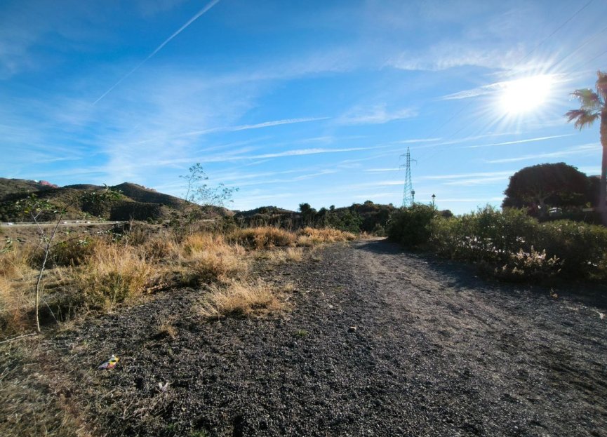 Obra nueva - Plot - Land with Ruin - Marbella - Las Chapas