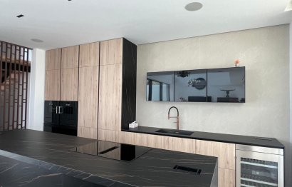 Resale - House - Semi-Detached House - Marbella - Nueva Andalucia