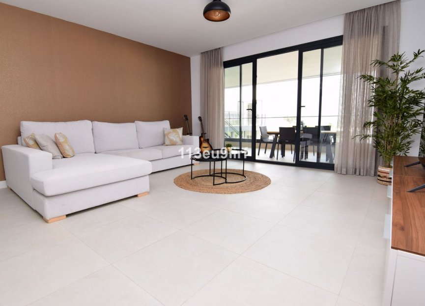 Resale - Ground floor apartment - Estepona - Estepona Centro