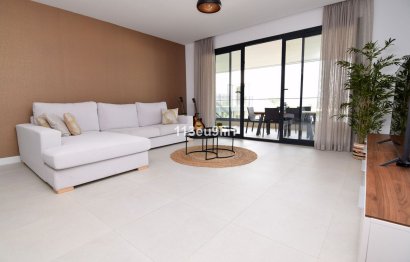 Resale - Ground floor apartment - Estepona - Estepona Centro