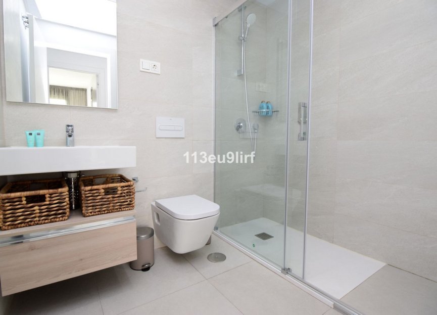 Resale - Ground floor apartment - Estepona - Estepona Centro