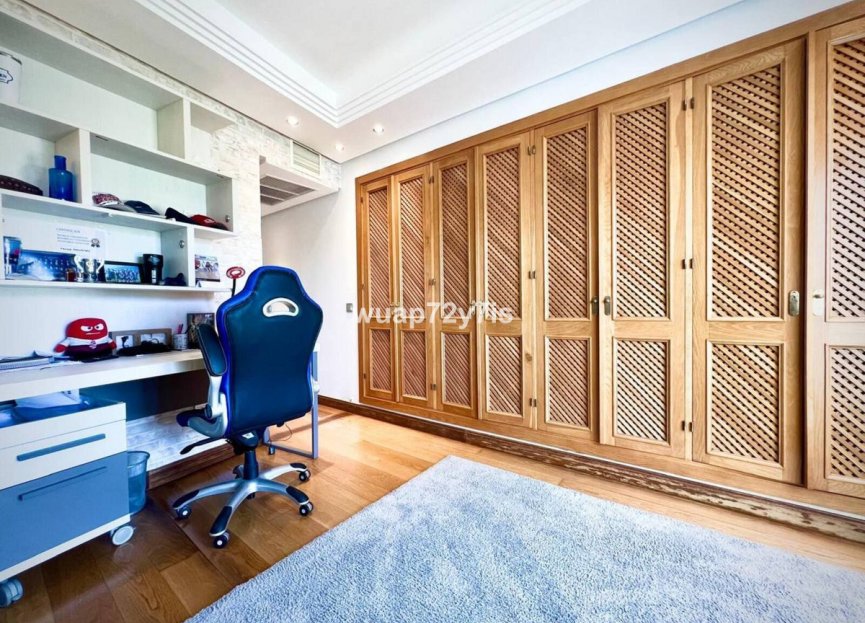 Resale - House - Townhouse - Estepona - Estepona Centro