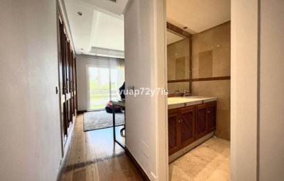 Resale - House - Townhouse - Estepona - Estepona Centro