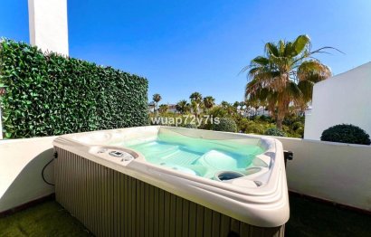 Resale - House - Townhouse - Estepona - Estepona Centro