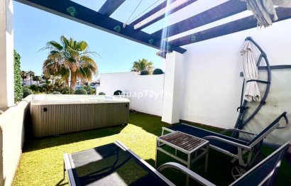 Resale - House - Townhouse - Estepona - Estepona Centro