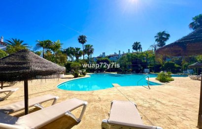 Resale - House - Townhouse - Estepona - Estepona Centro