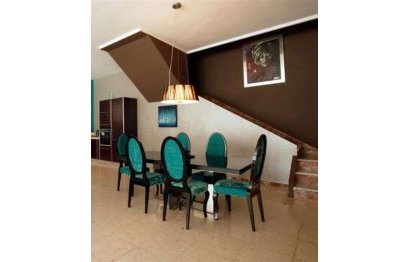 Resale - House - Detached Villa - Marbella - Nueva Andalucia