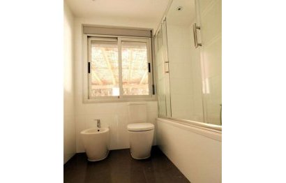 Resale - House - Detached Villa - Marbella - Nueva Andalucia